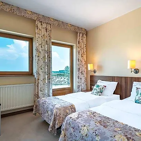 Labedz Karczma Hotel