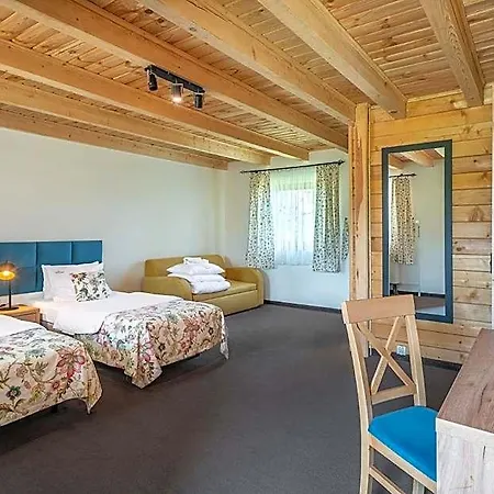 Otel Labedz Karczma 3*